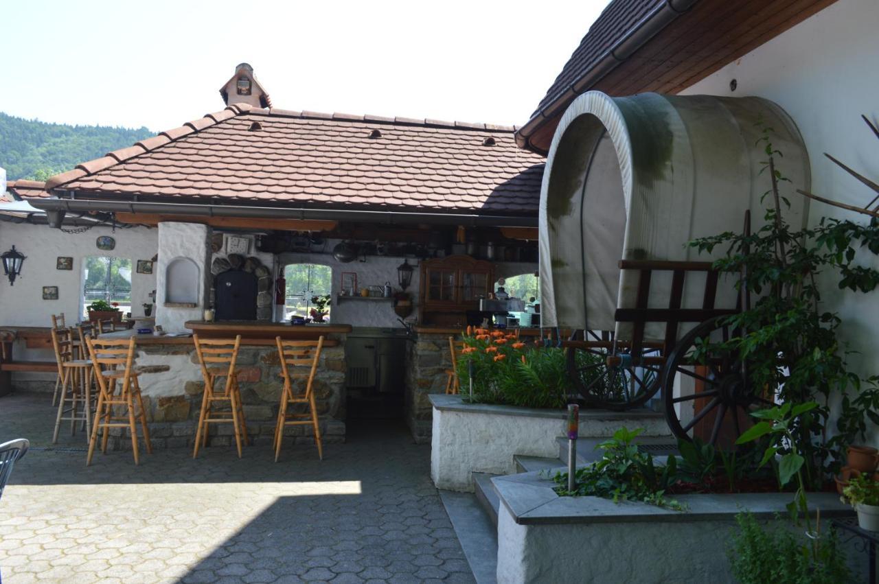 Gasthof Hinterleithner Persenbeug Exterior foto